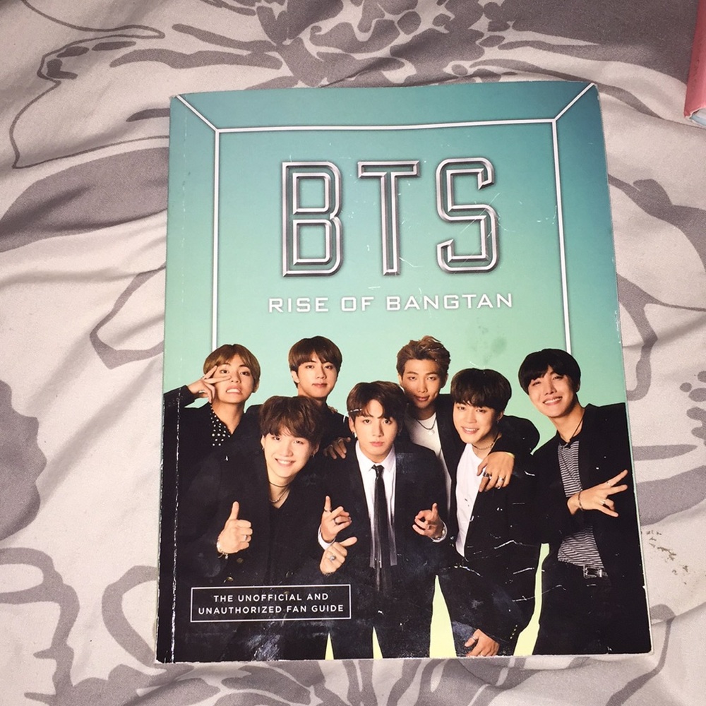 BTS BOOK